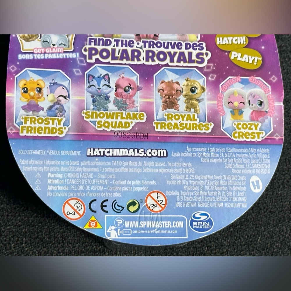 Hatchimals CollEGGtibles Royal Snow Ball 2-Pack with Throne Toy - Picture 6 of 9